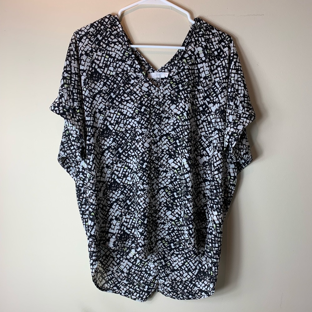 Lush Multicolor Graphic Print Boxy Blouse